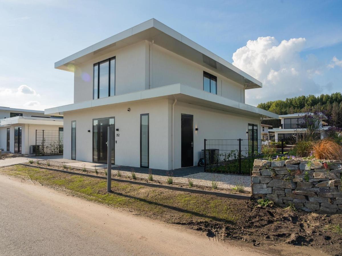 Beautiful Water Villa In Harderhaven With A Jetty Zeewolde Ngoại thất bức ảnh
